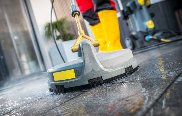 Best Roof Power Washing Services  in Upper Brookville, NY