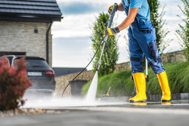Best Garage Pressure Washing  in Upper Brookville, NY
